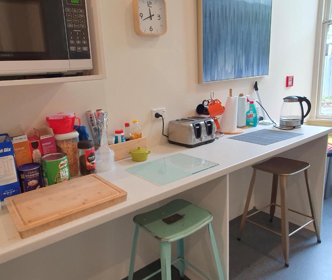 דנידין Travel Stay City Hostel מראה חיצוני תמונה