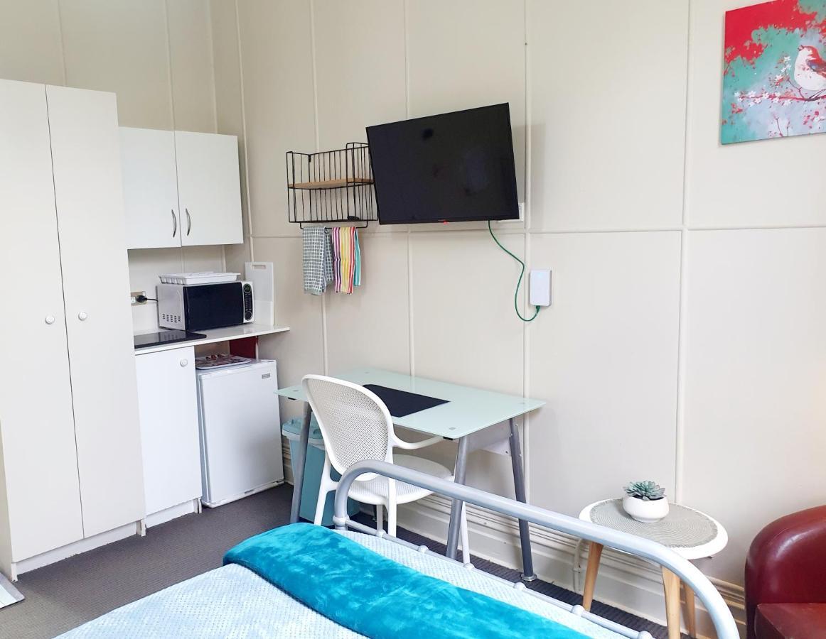 דנידין Travel Stay City Hostel מראה חיצוני תמונה