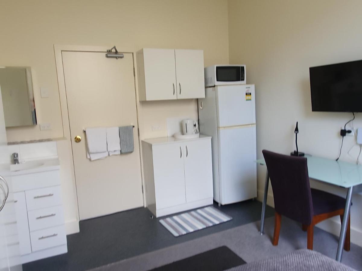 דנידין Travel Stay City Hostel מראה חיצוני תמונה