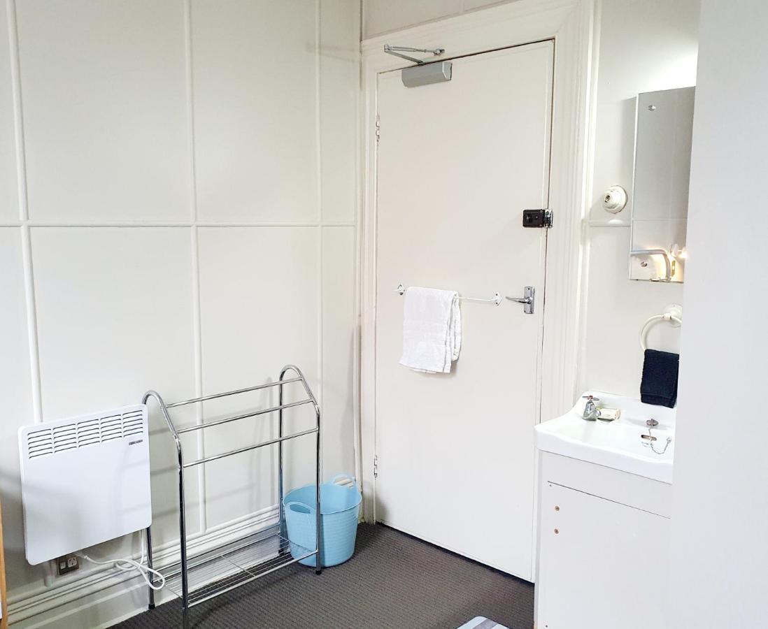 דנידין Travel Stay City Hostel מראה חיצוני תמונה