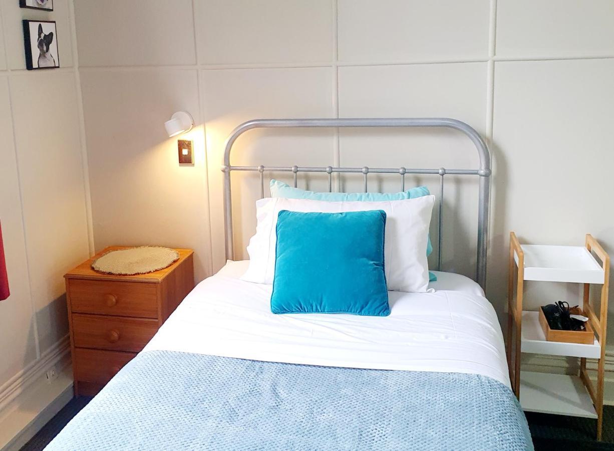 דנידין Travel Stay City Hostel מראה חיצוני תמונה