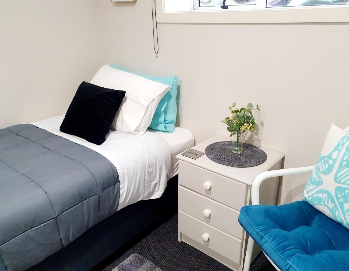דנידין Travel Stay City Hostel מראה חיצוני תמונה